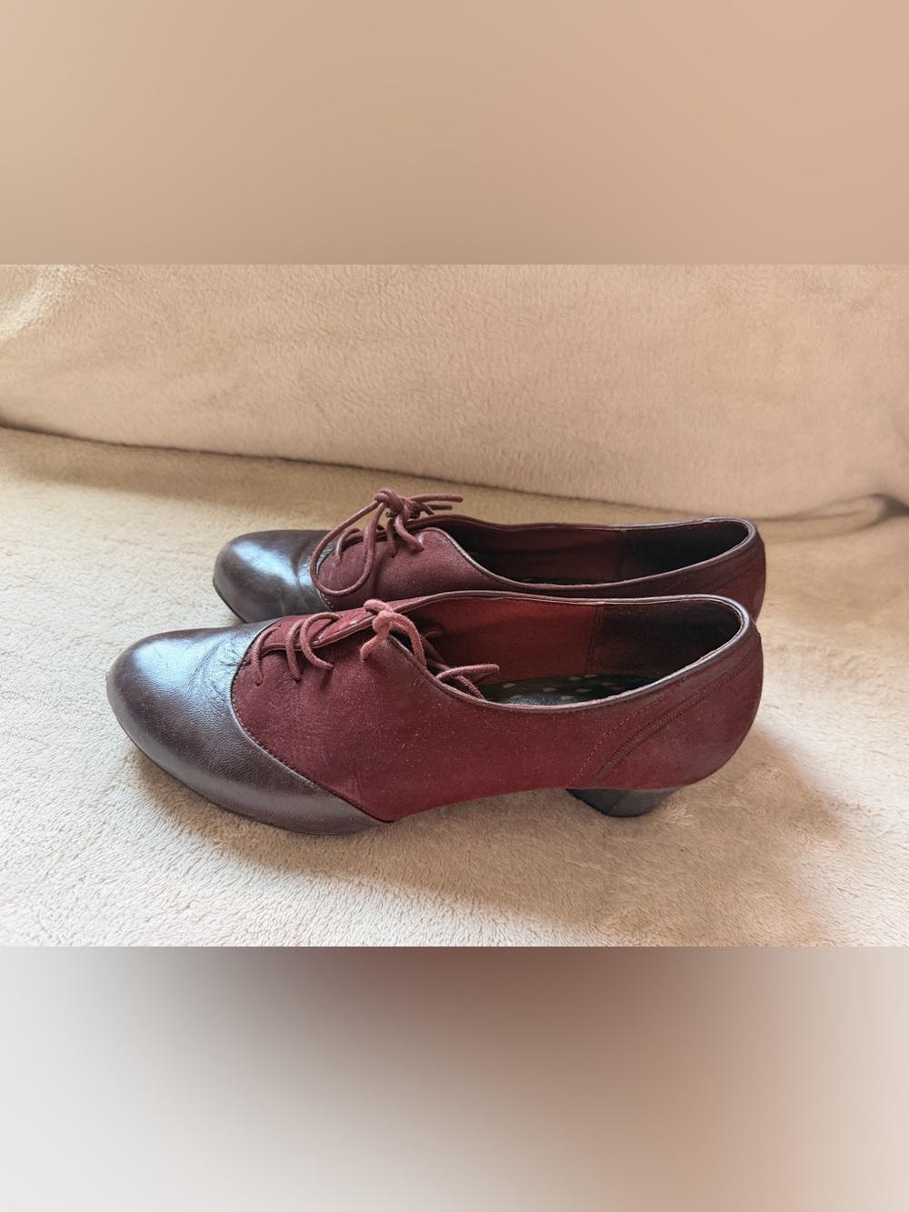 Camper Women's Burgundy laced Oxford Heels